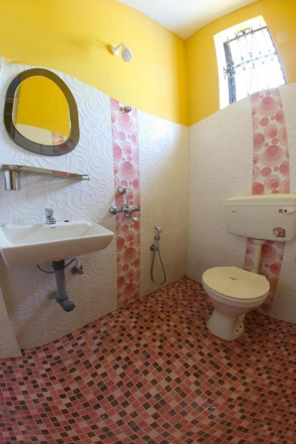 פאלולם Regina Residency Inn מראה חיצוני תמונה