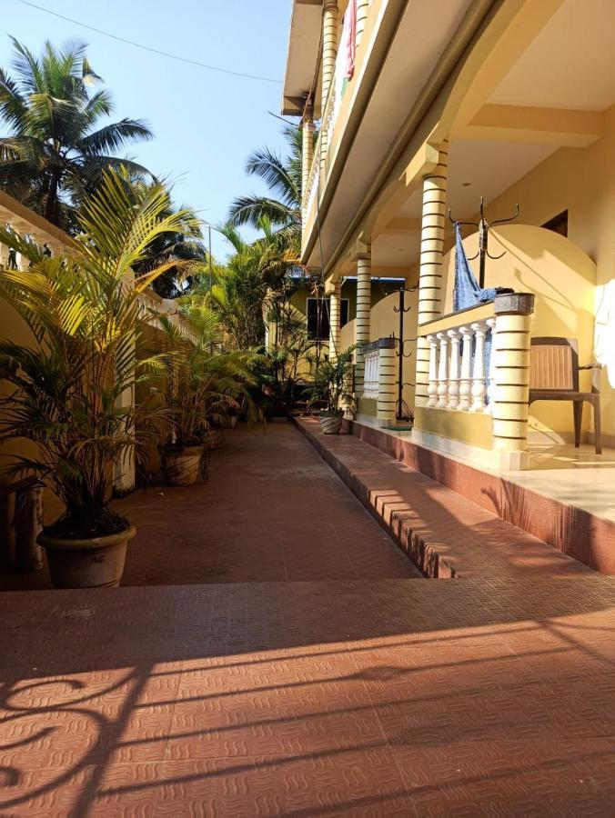 פאלולם Regina Residency Inn מראה חיצוני תמונה